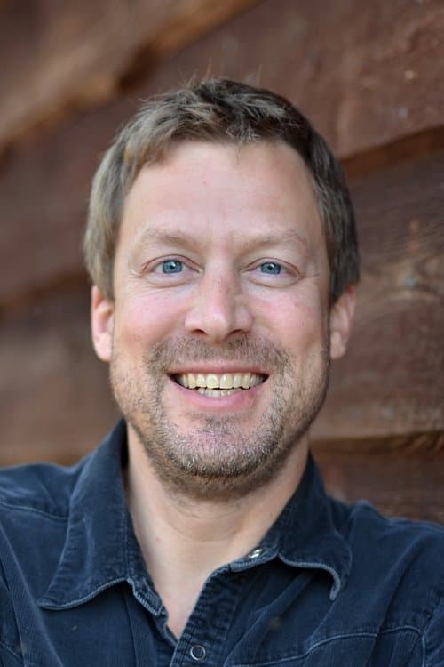 Alex Levine image