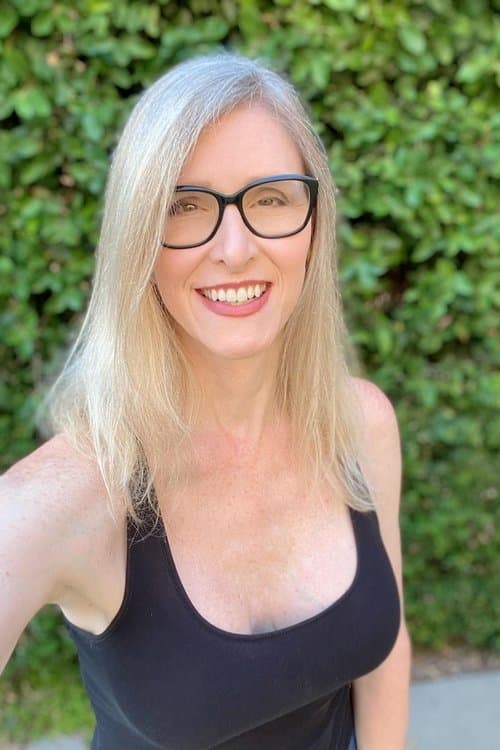 Andrea James image