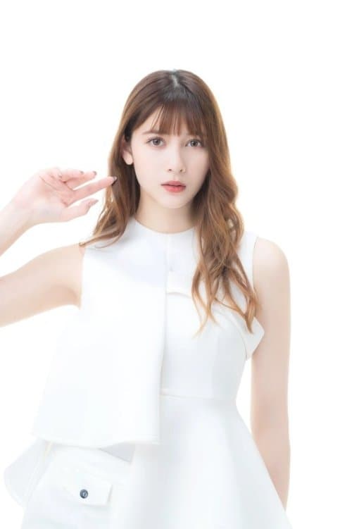 Angela Mei image