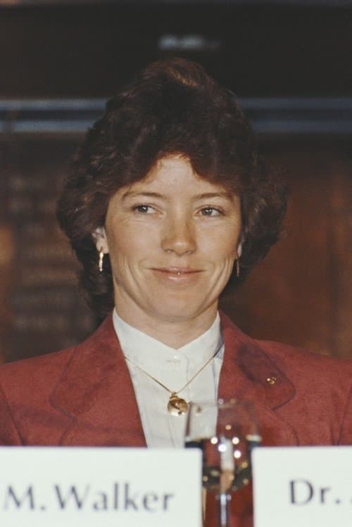 Anna Lee Fisher image