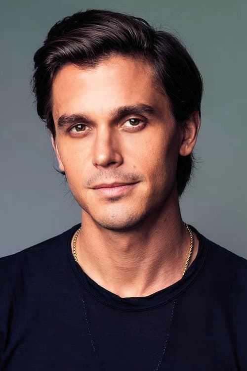 Antoni Porowski image
