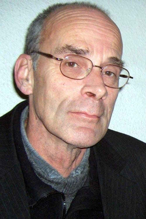 Barney Platts-Mills's Photo