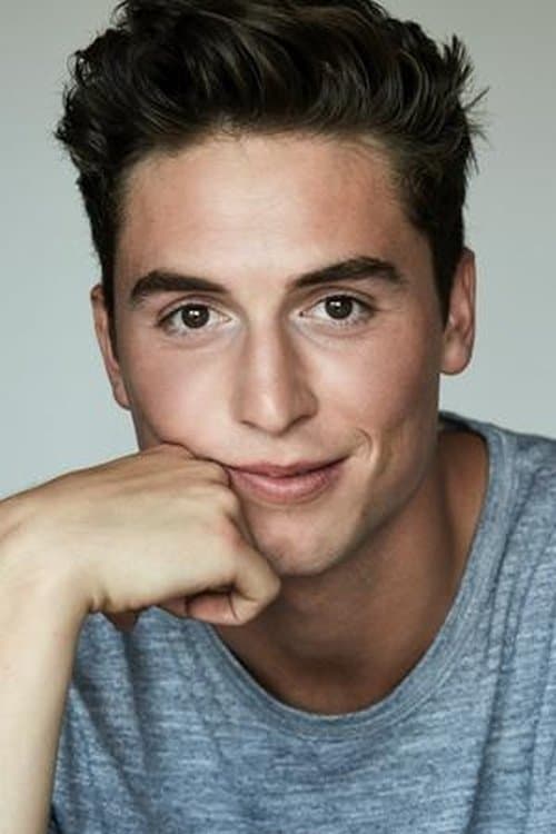 Benito Skinner image