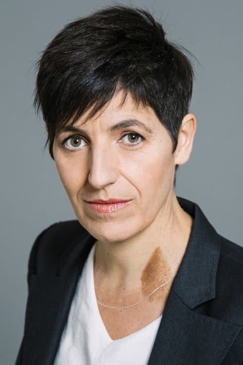 Carla Calparsoro image