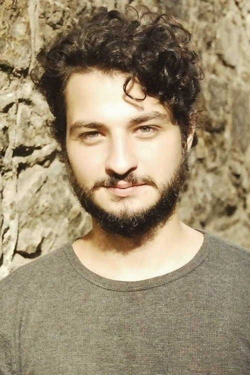 César Cardadeiro image