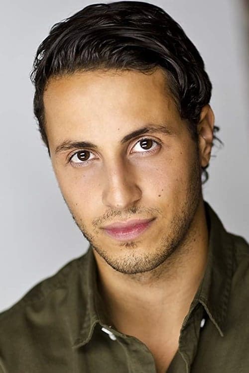 Chris Kapeleris image