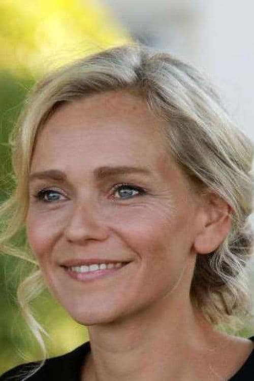 Claire Borotra image