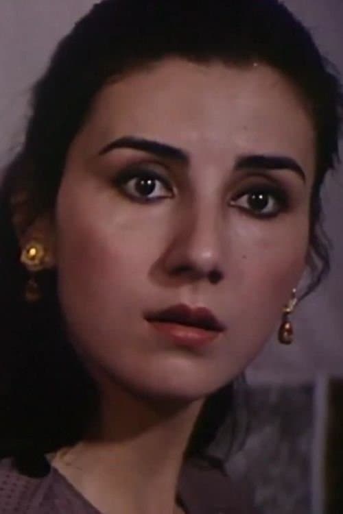 Connie Khan image