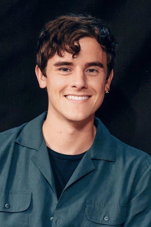 Connor Franta image