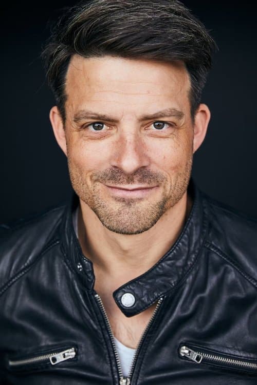 Daniel Buder image