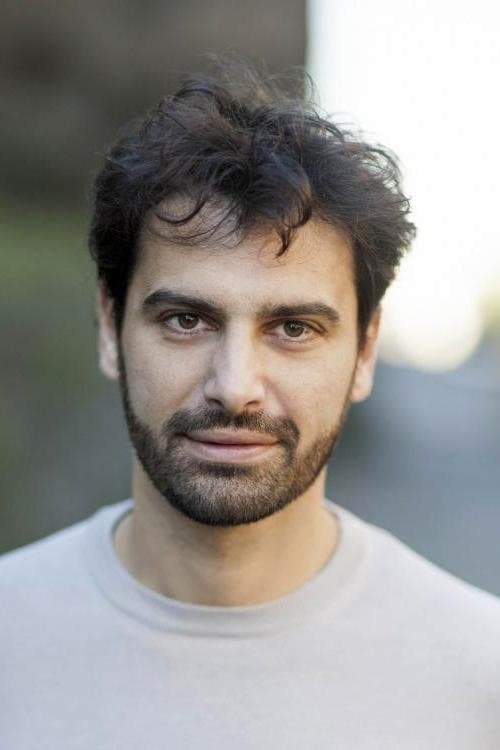 Dario Leone image