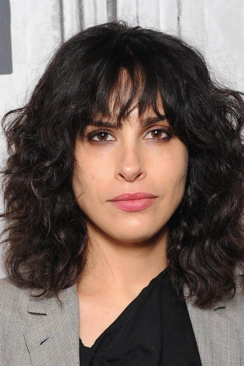 Desiree Akhavan's Photo