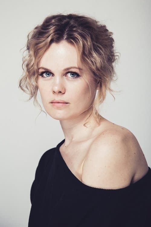 Elena Surkova image