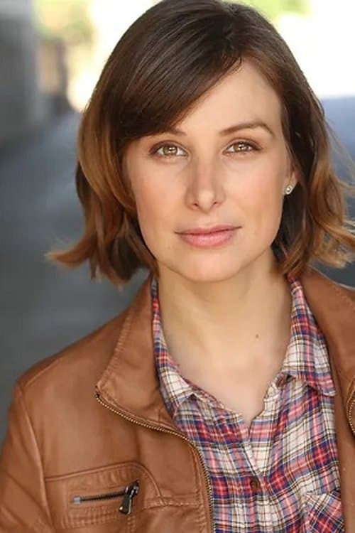 Emily Bell image