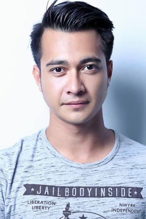 Eza Gionino image