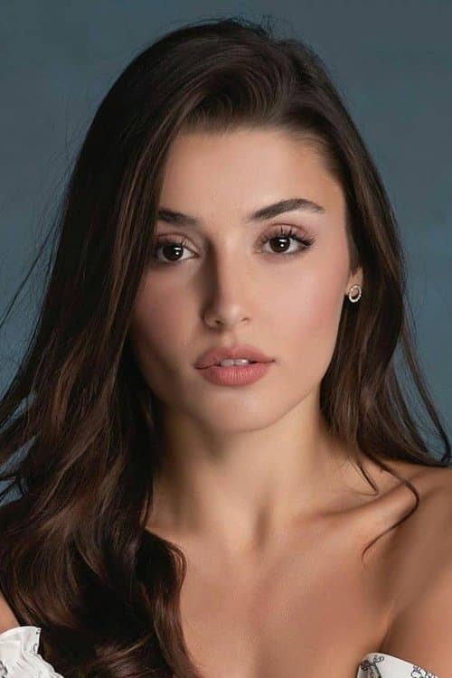 Hande Erçel image