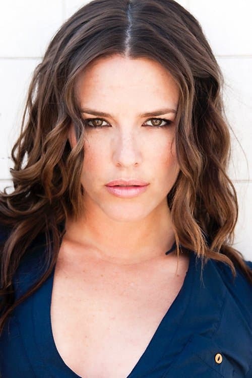 Holly Lynch image