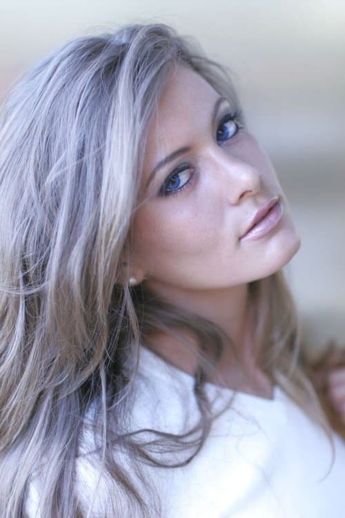 Holly Weber image