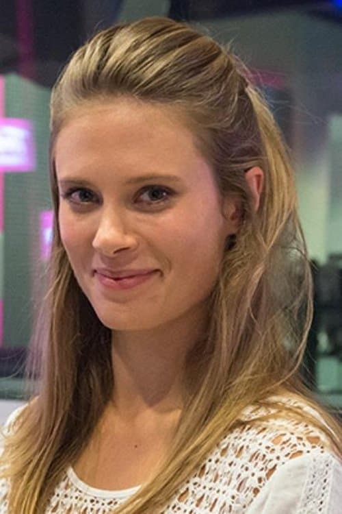 Julia Pietrucha image
