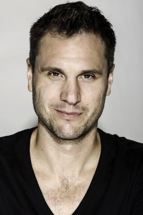 Justen Naughton image