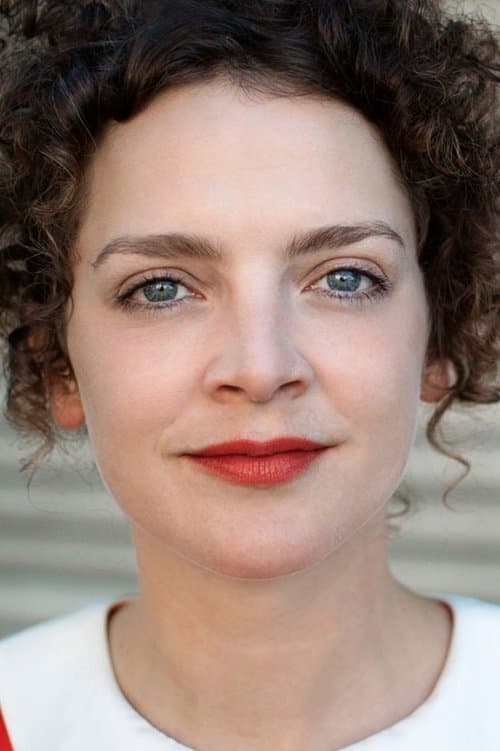 Karoline Bär image