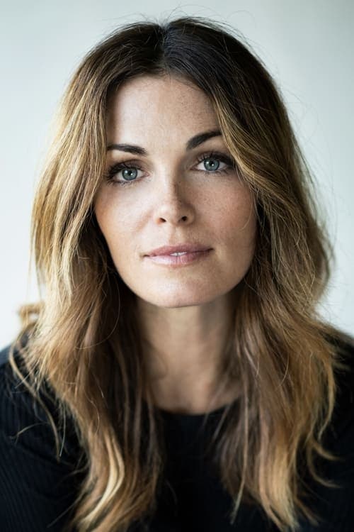 Kate French image