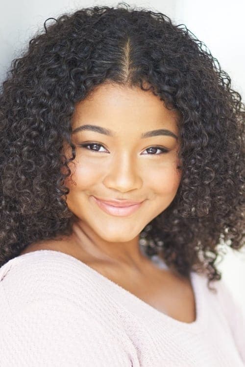 Kayla Hutton image