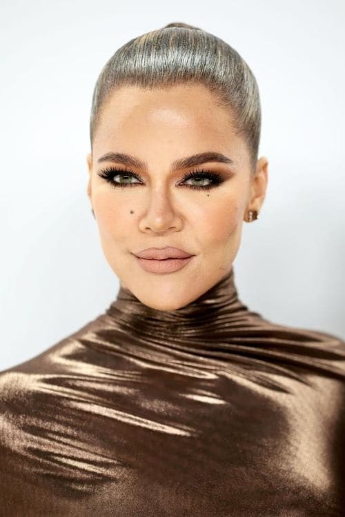 Khloé Kardashian image