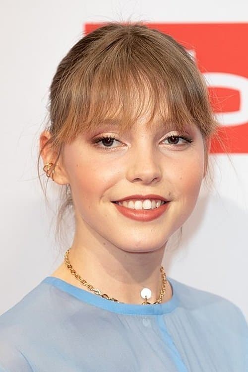 Lina Larissa Strahl image