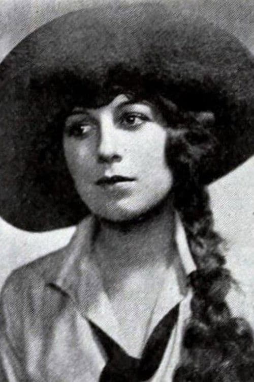Lola Todd image