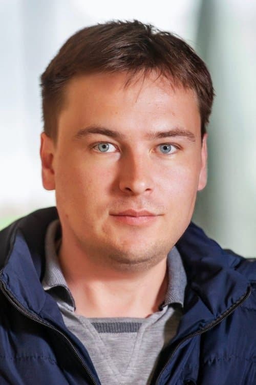Maksim Bogomolov image