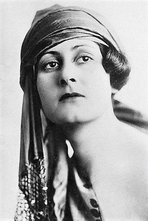 Marcia Manon image