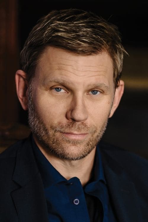 Mark Pellegrino image