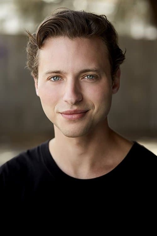 Matthew Connell image
