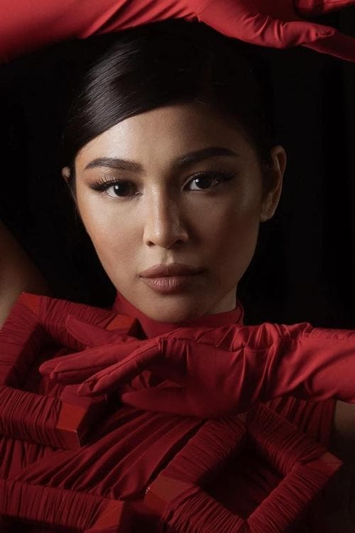 Nadine Lustre image