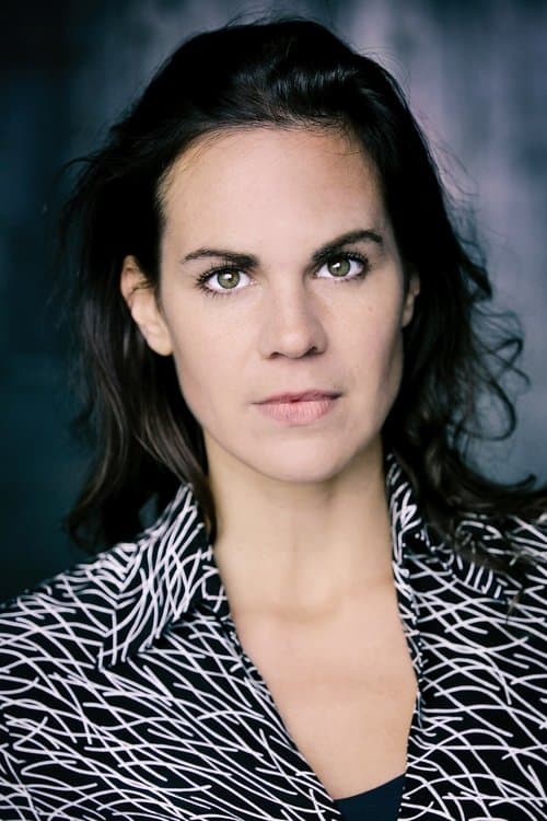 Nora Buzalka image