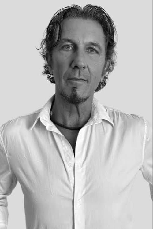 Patrick Tatopoulos's Photo