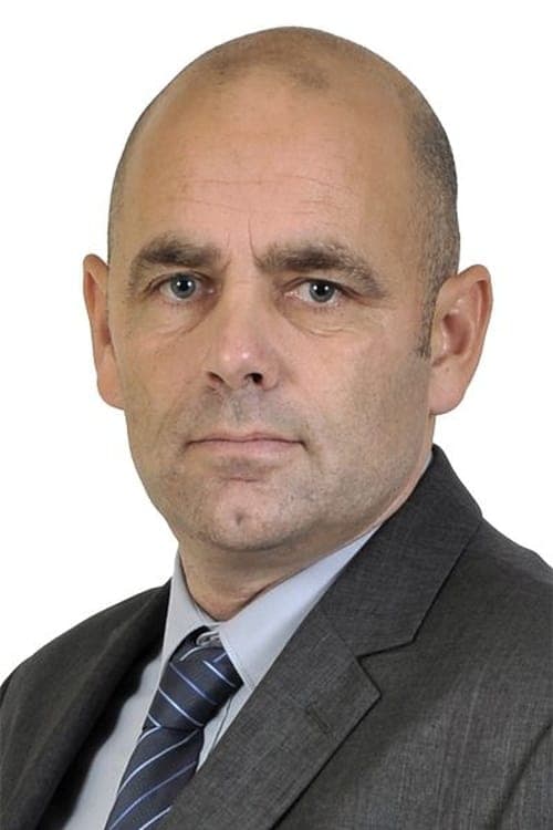 Paul Blackwell image