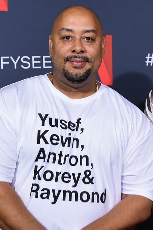 Raymond Santana image