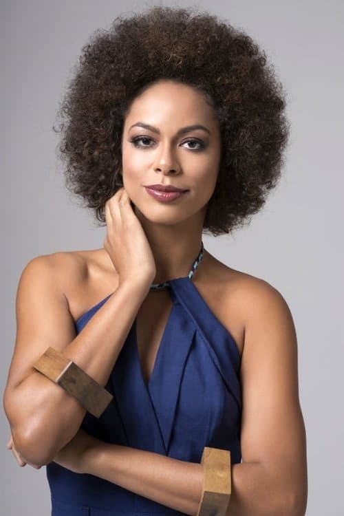 Roberta Santiago image