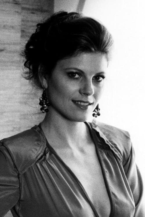 Robyn Douglass image