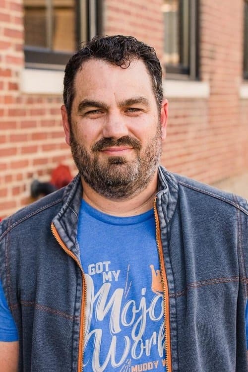 Shane Dax Taylor's Photo