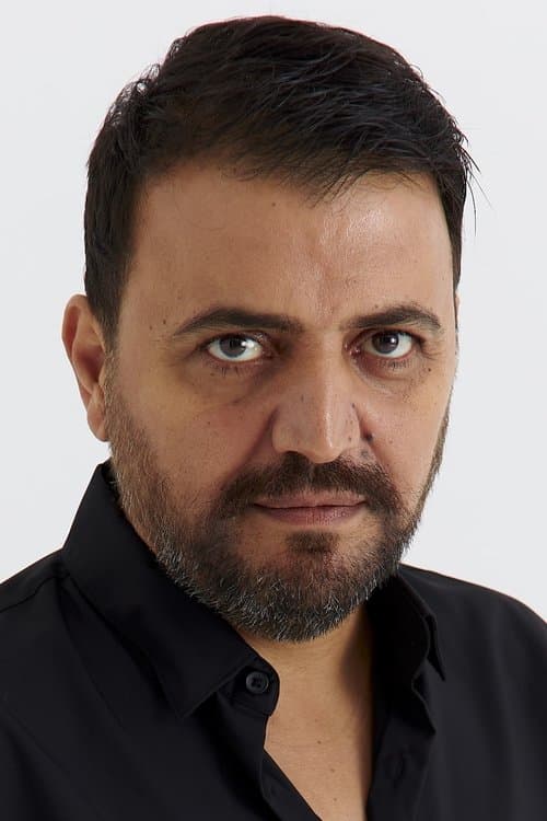 Şinasi Yurtsever image