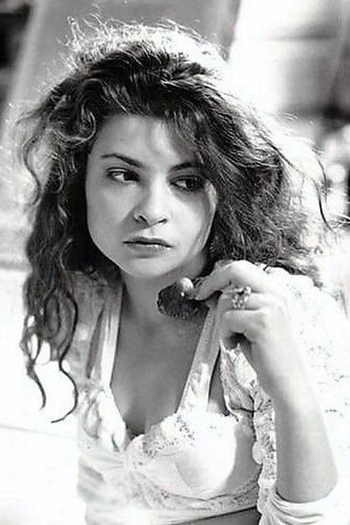 Siri Neal image