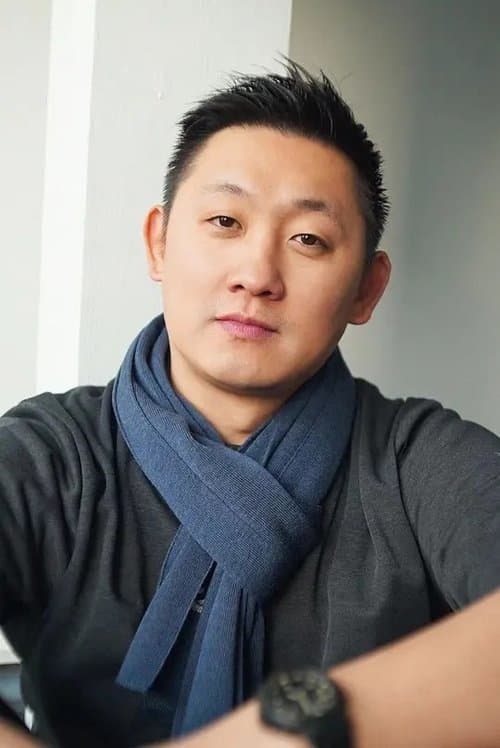Song Peng Fei's Photo