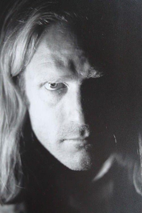 Stuart Chapin image