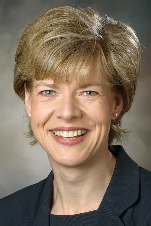 Tammy Baldwin image