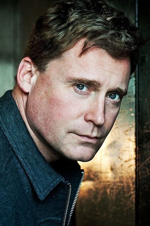 Tim Campbell image