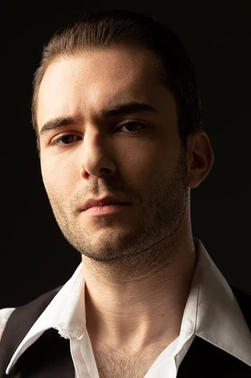 Tim Novotny image