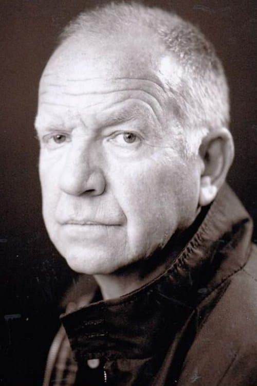 Tom Chadbon image
